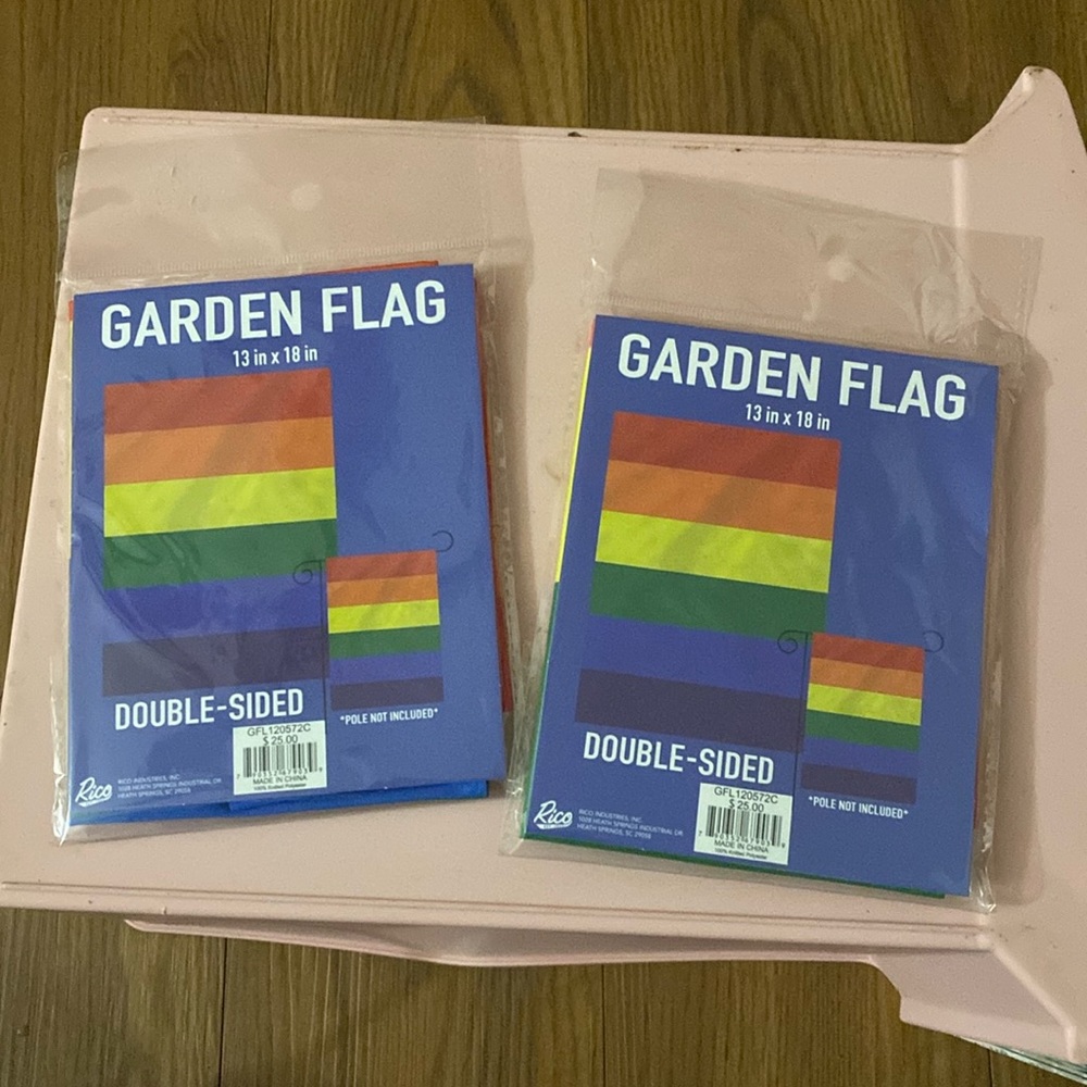 💥NEW ITEM 💥 Pride Garden Flag